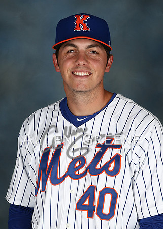 323 Alan Winans RHP